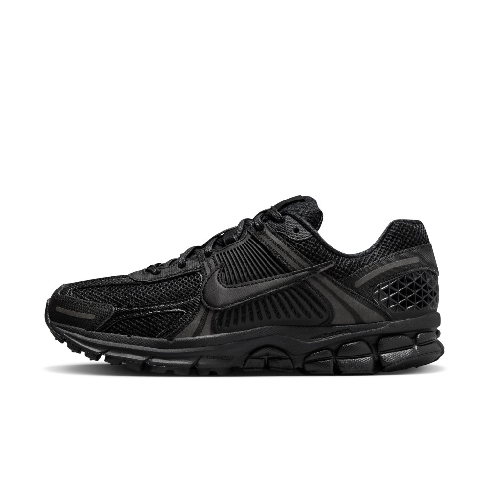 nike zoom vomero 5
