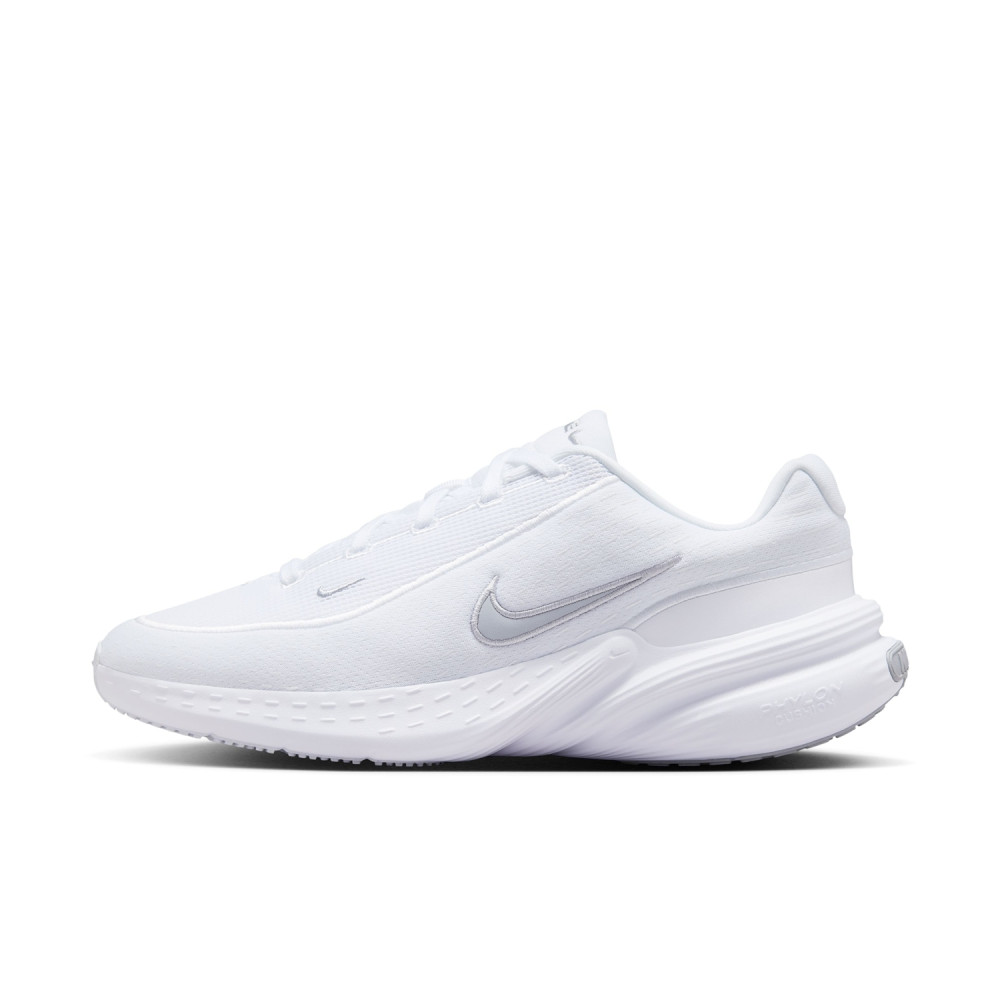 nike uplift sc